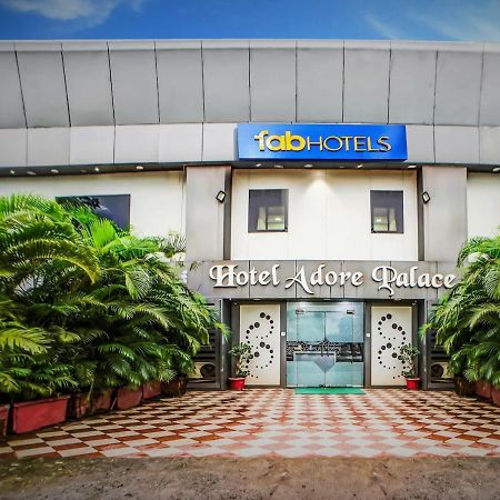 Hotel Adore Palace 孟买 外观 照片